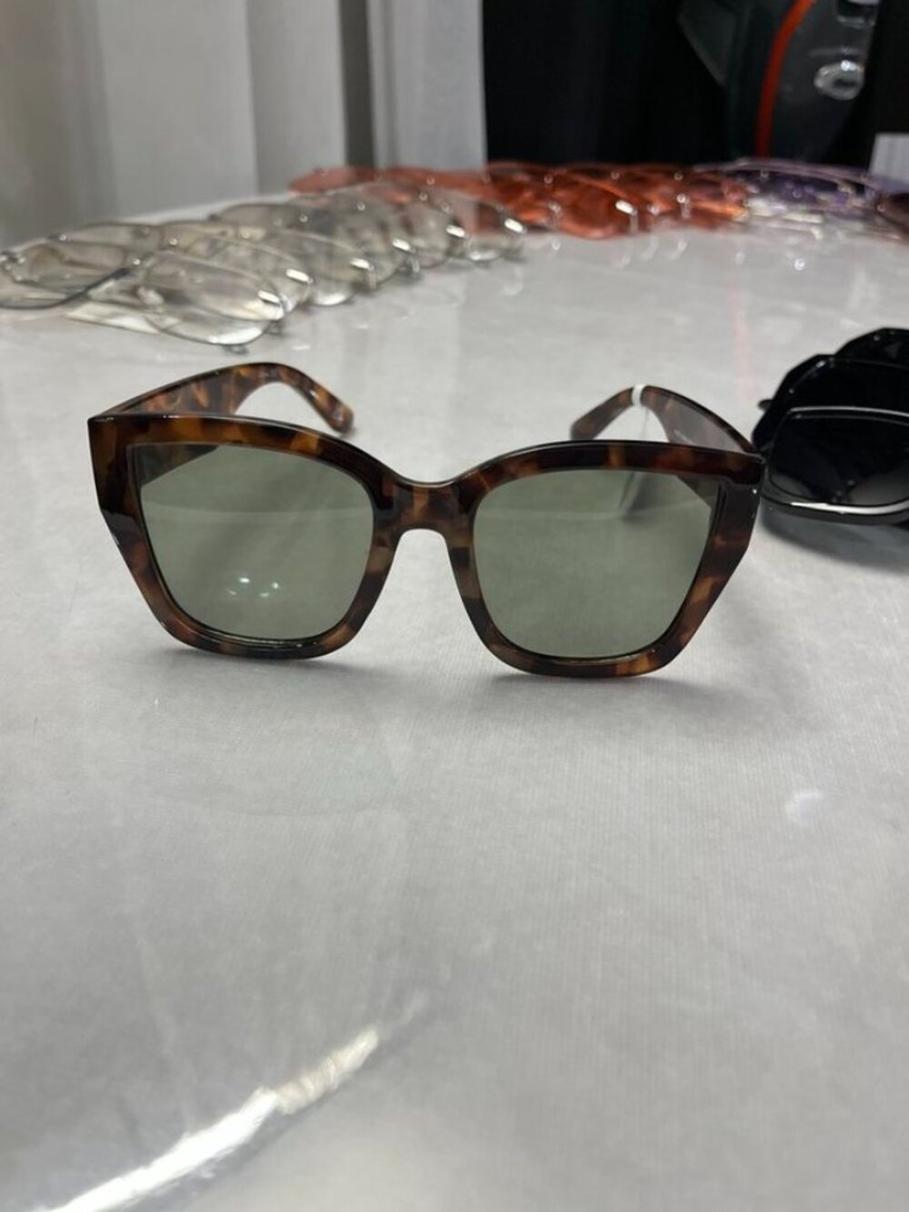 AIRE Haedus Square Sunglasses Brown Tortoise Frame Green Lens - Picture 11 of 11